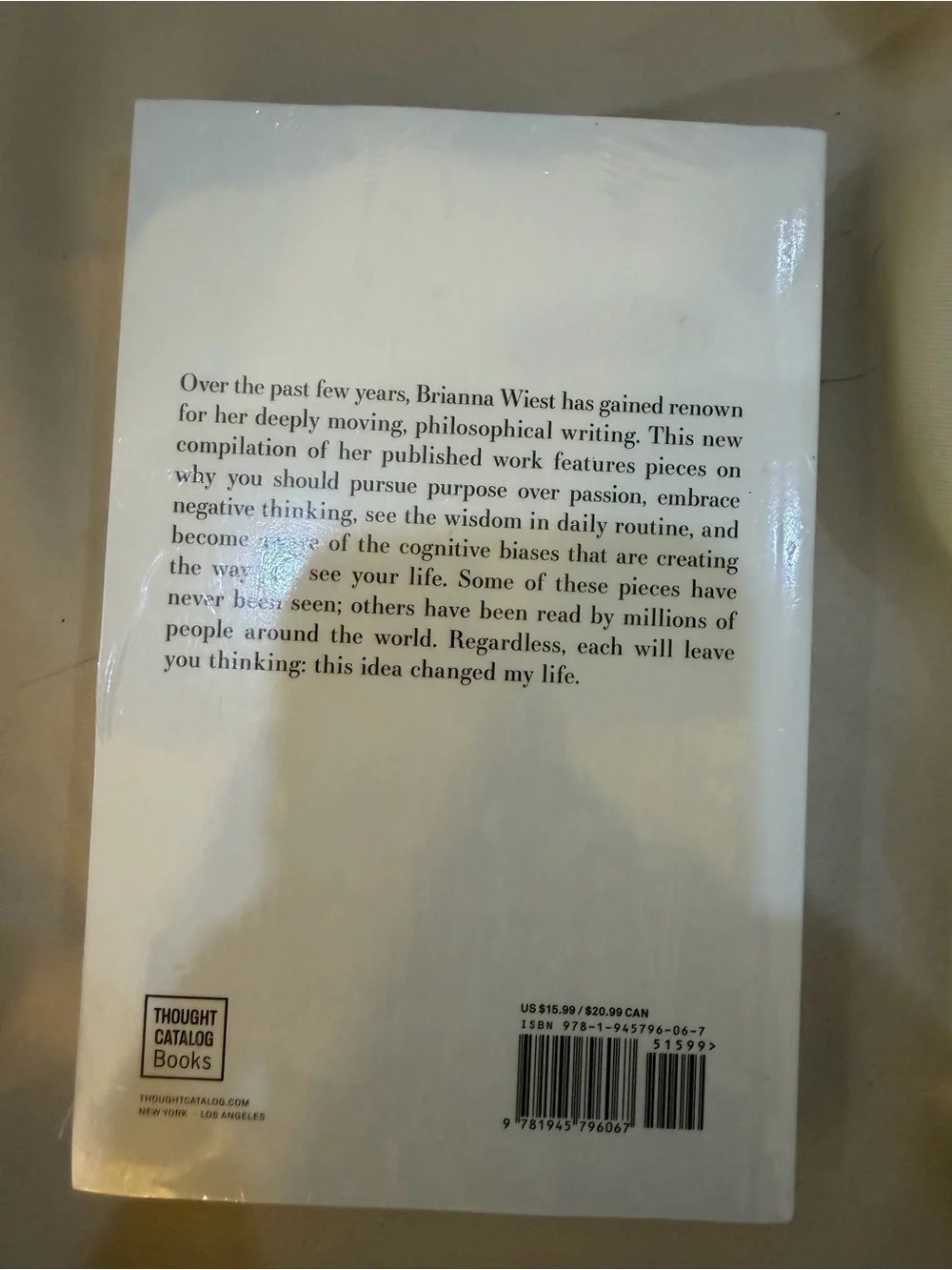 White & Black '101 Essays That Will Change the Way You Think' Book
